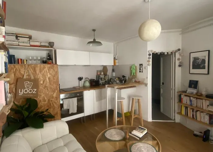 Quiet 2-room In